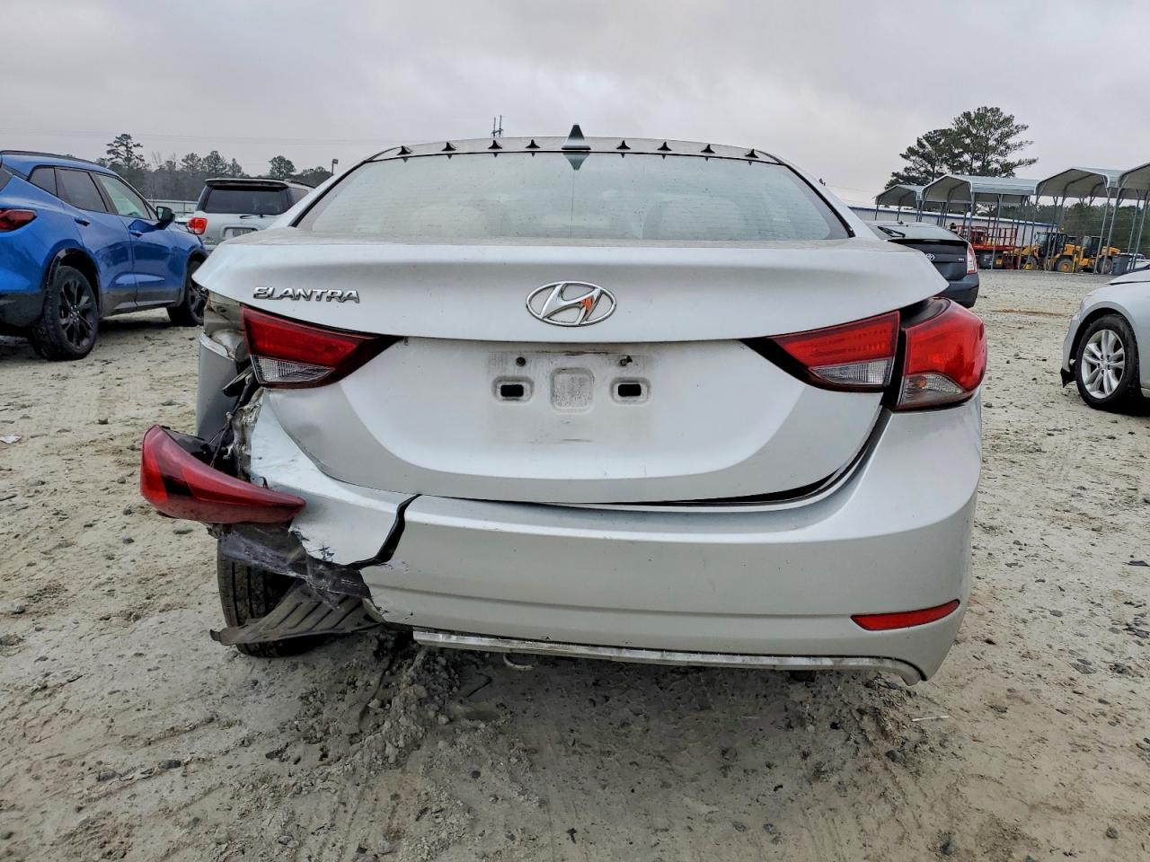 2016 HYUNDAI ELANTRA SE photo 11