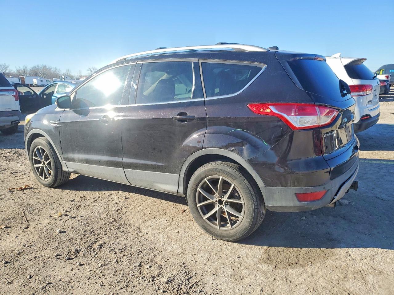 2013 FORD ESCAPE TITANIUM photo 2