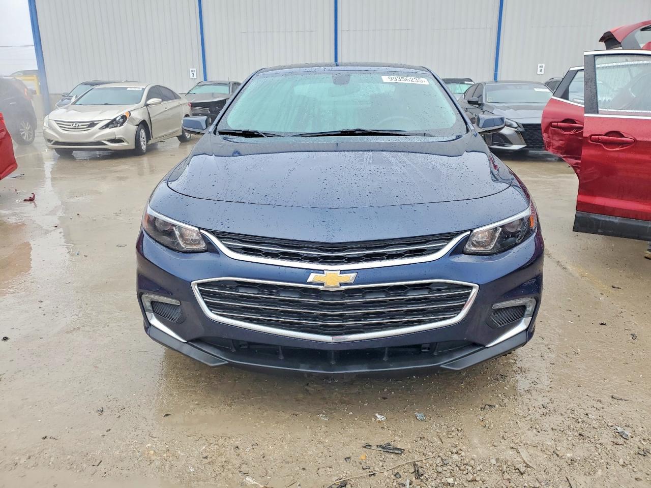 2017 CHEVROLET MALIBU LT photo 9