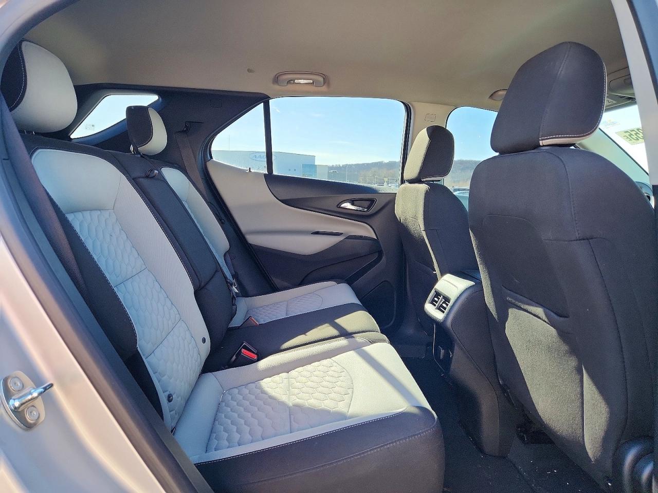 2018 CHEVROLET EQUINOX LS photo 19