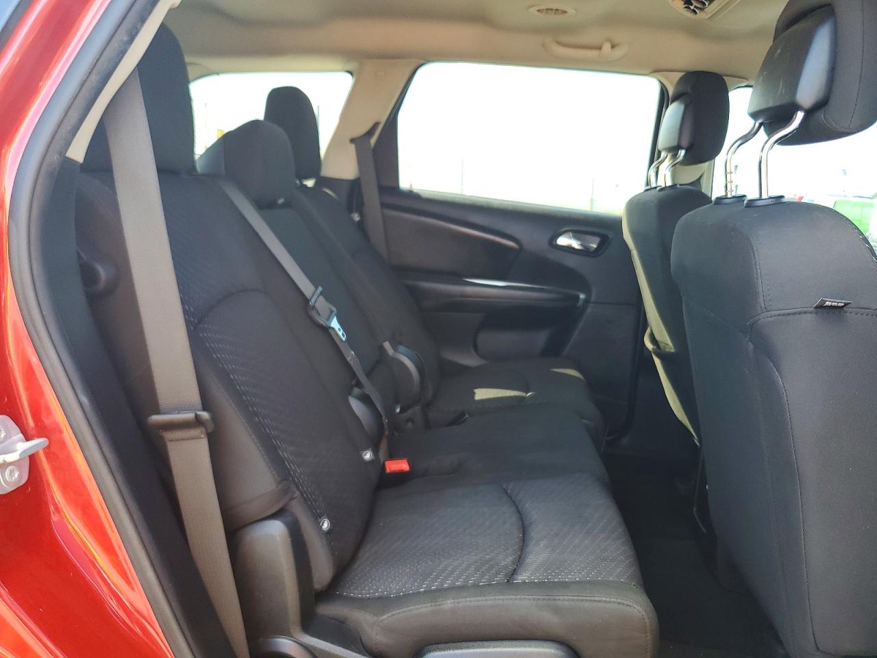 2018 DODGE JOURNEY SE photo 11