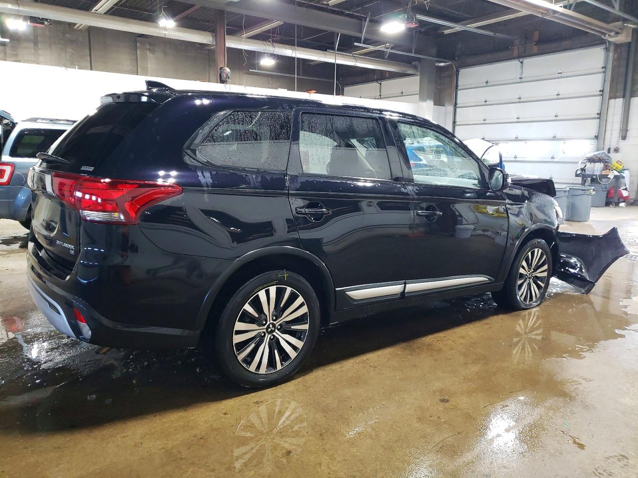 2019 MITSUBISHI OUTLANDER SE photo 5