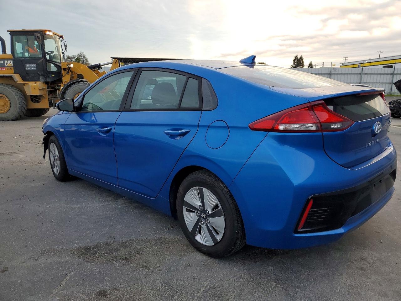 2017 HYUNDAI IONIQ BLUE photo 2