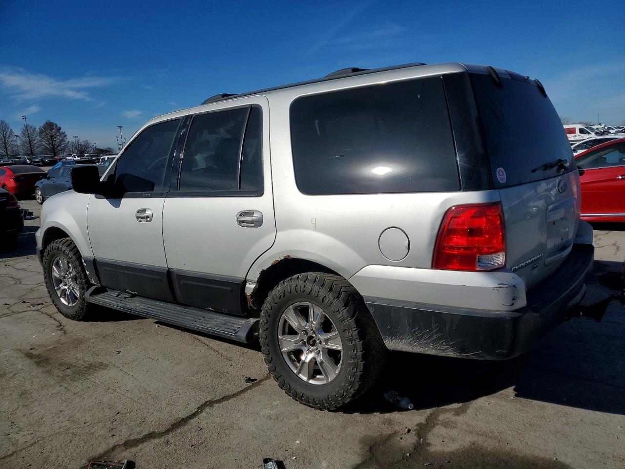 2003 FORD EXPEDITION XLT photo 2