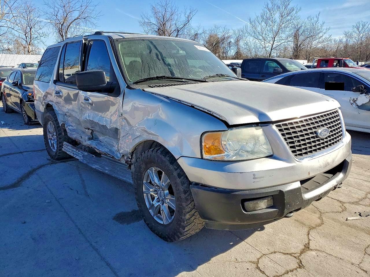 2003 FORD EXPEDITION XLT photo 4