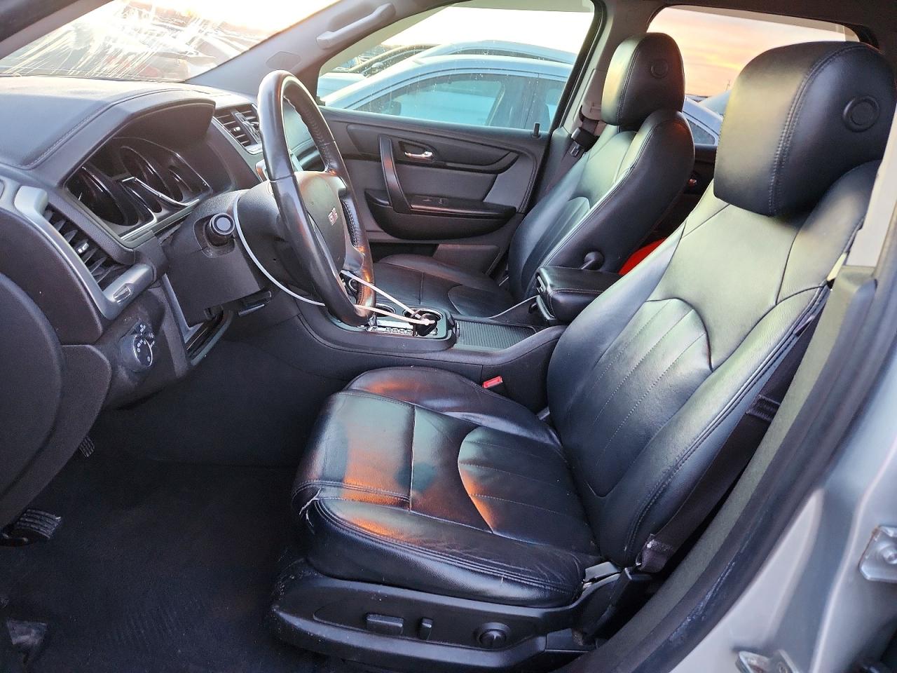 2014 GMC ACADIA SLE photo 13