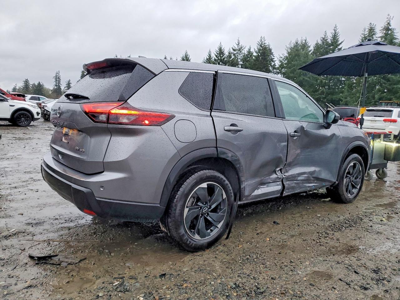 2024 NISSAN ROGUE SV photo 5