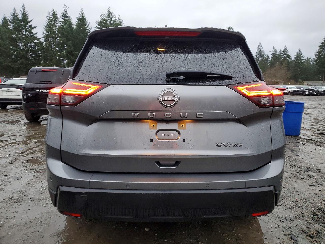 2024 NISSAN ROGUE SV photo 11