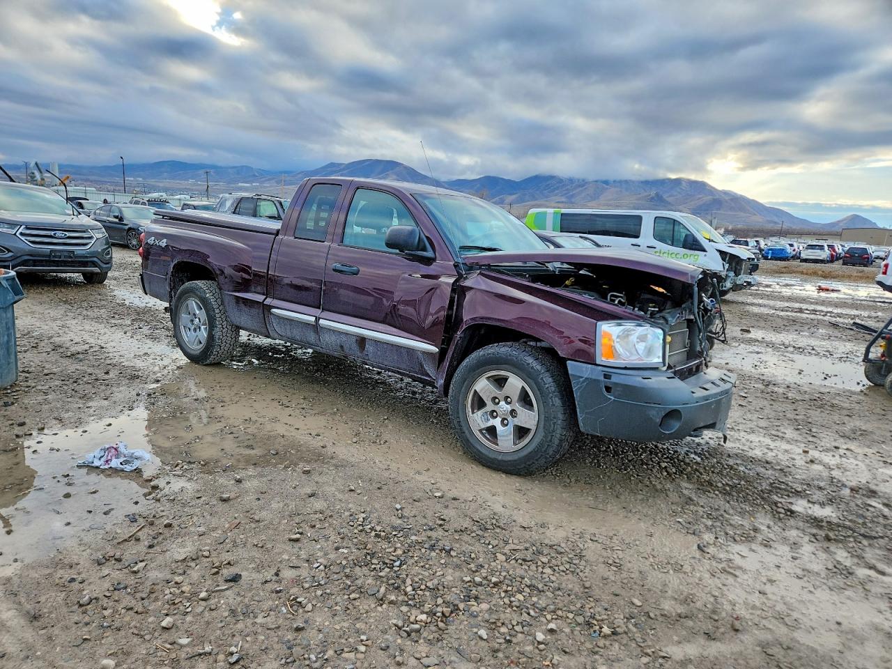 2005 DODGE DAKOTA SLT photo 4