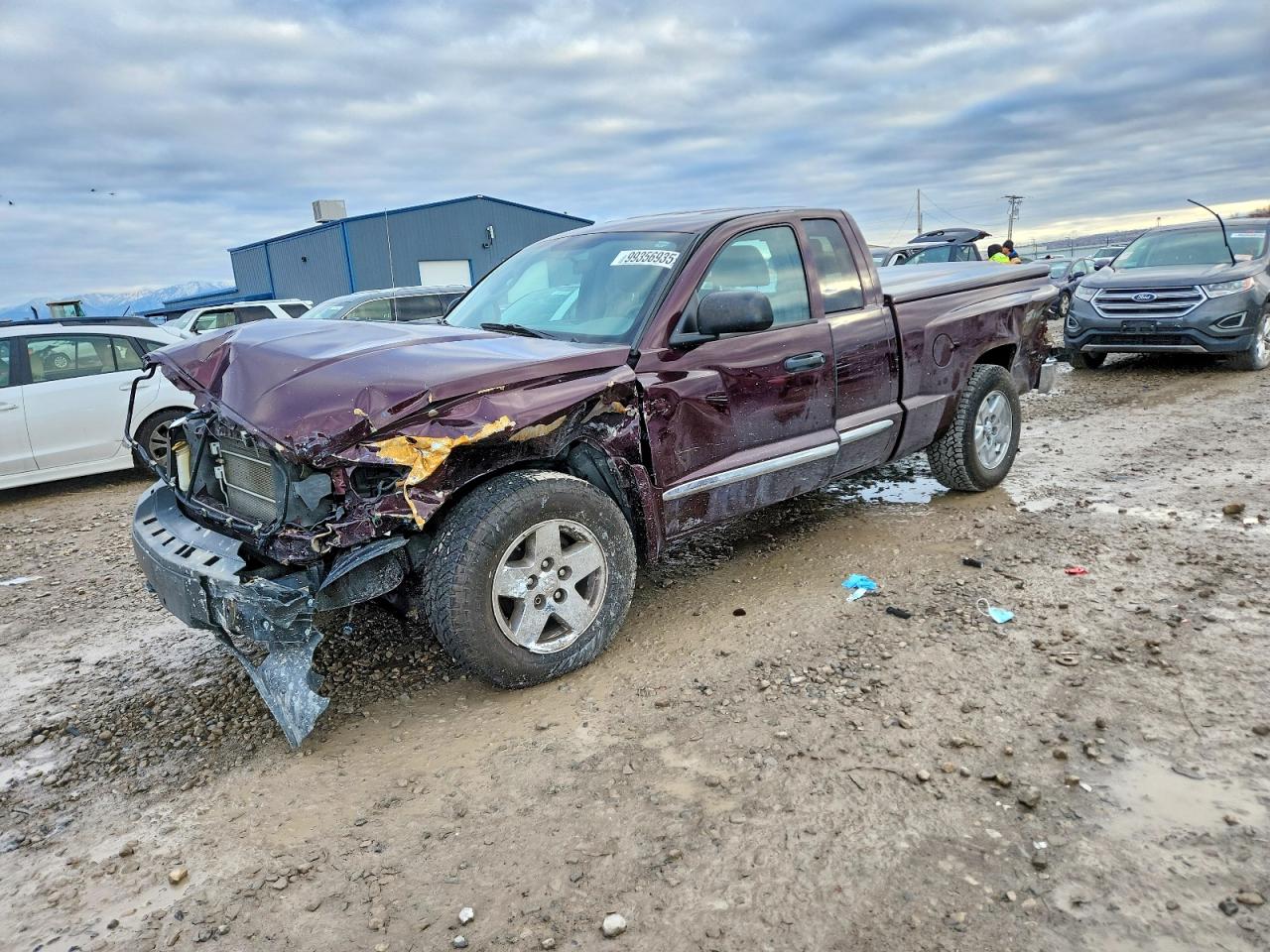 2005 DODGE DAKOTA