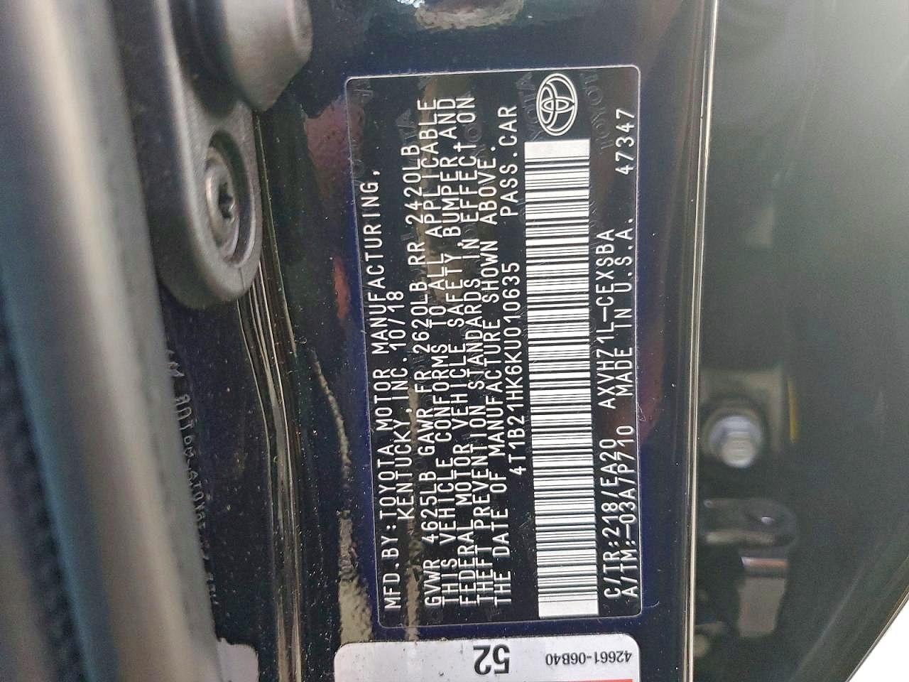 2019 TOYOTA CAMRY HYBRID photo 12