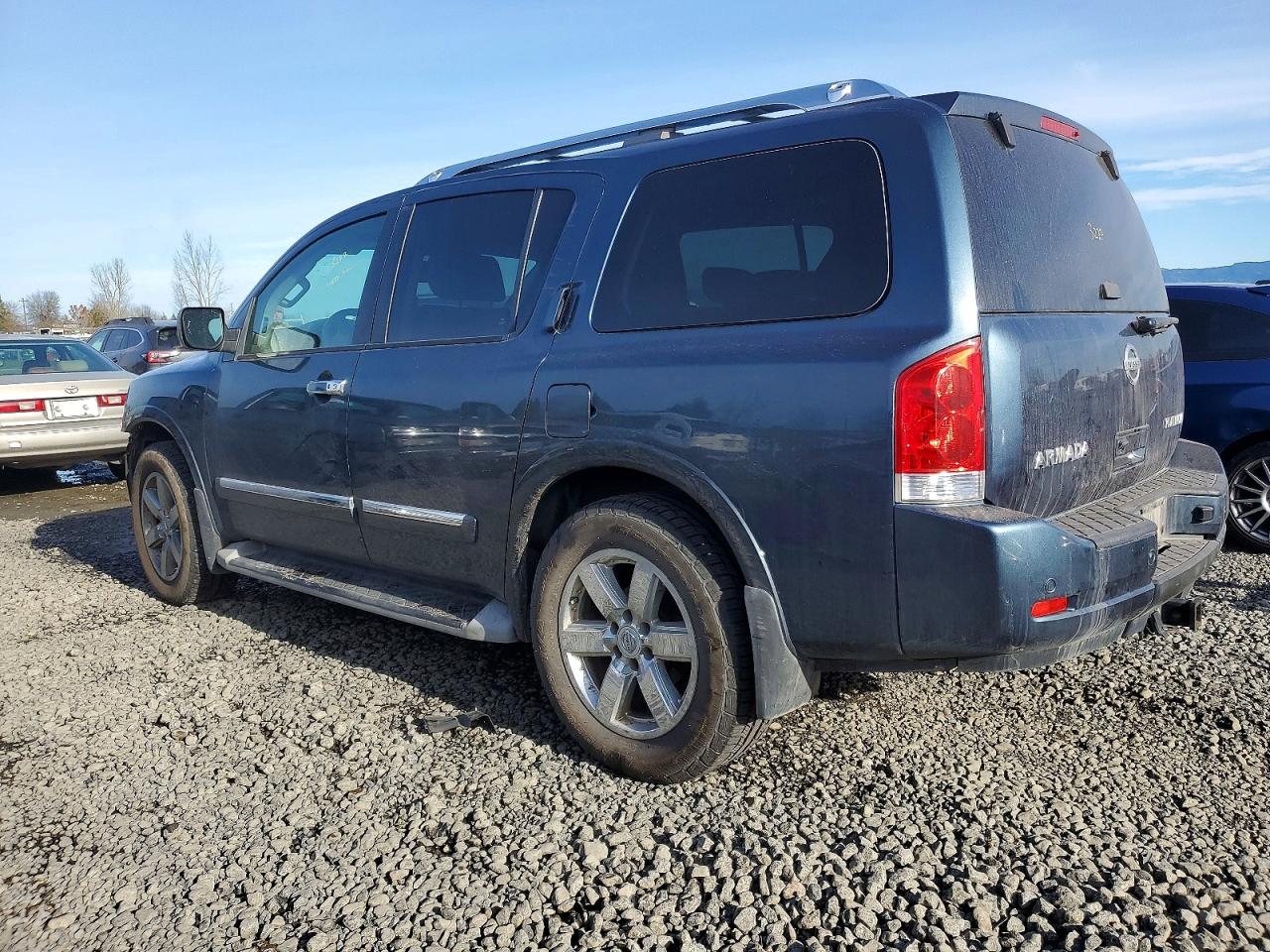 2014 NISSAN ARMADA SV photo 2