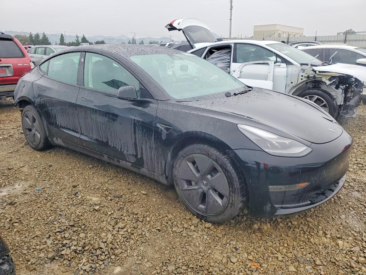 2023 TESLA MODEL 3 photo 4
