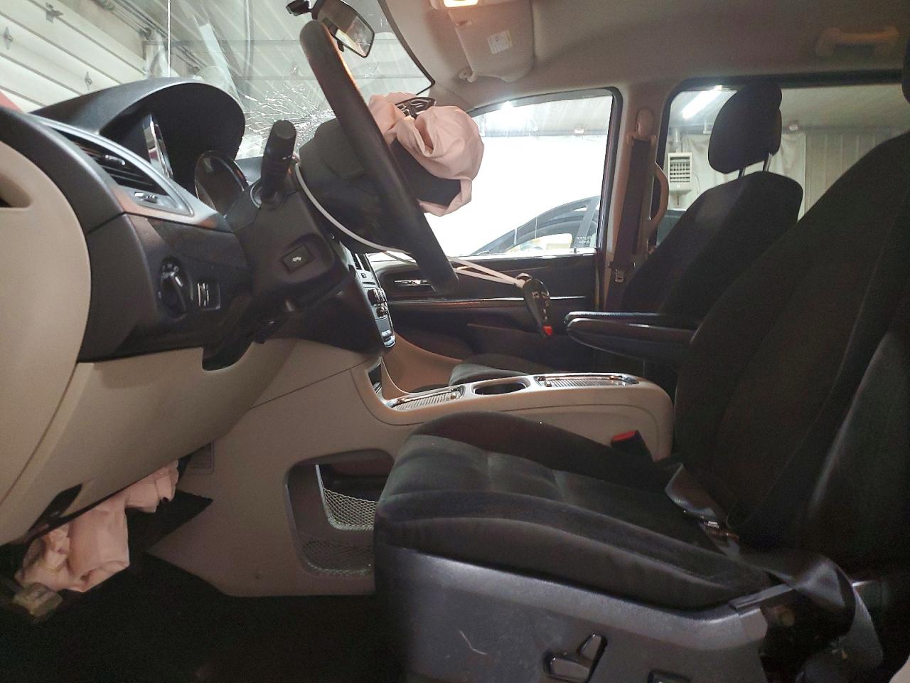 2012 DODGE GRAND CARAVAN SXT photo 7