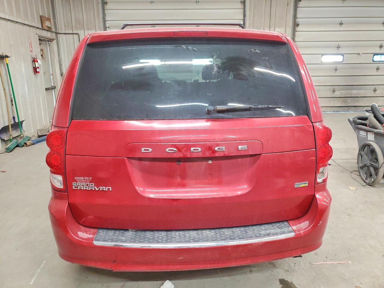 2012 DODGE GRAND CARAVAN SXT photo 6