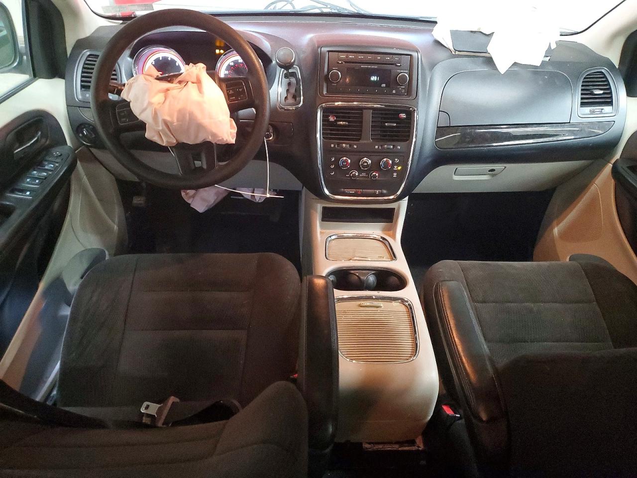 2012 DODGE GRAND CARAVAN SXT photo 8