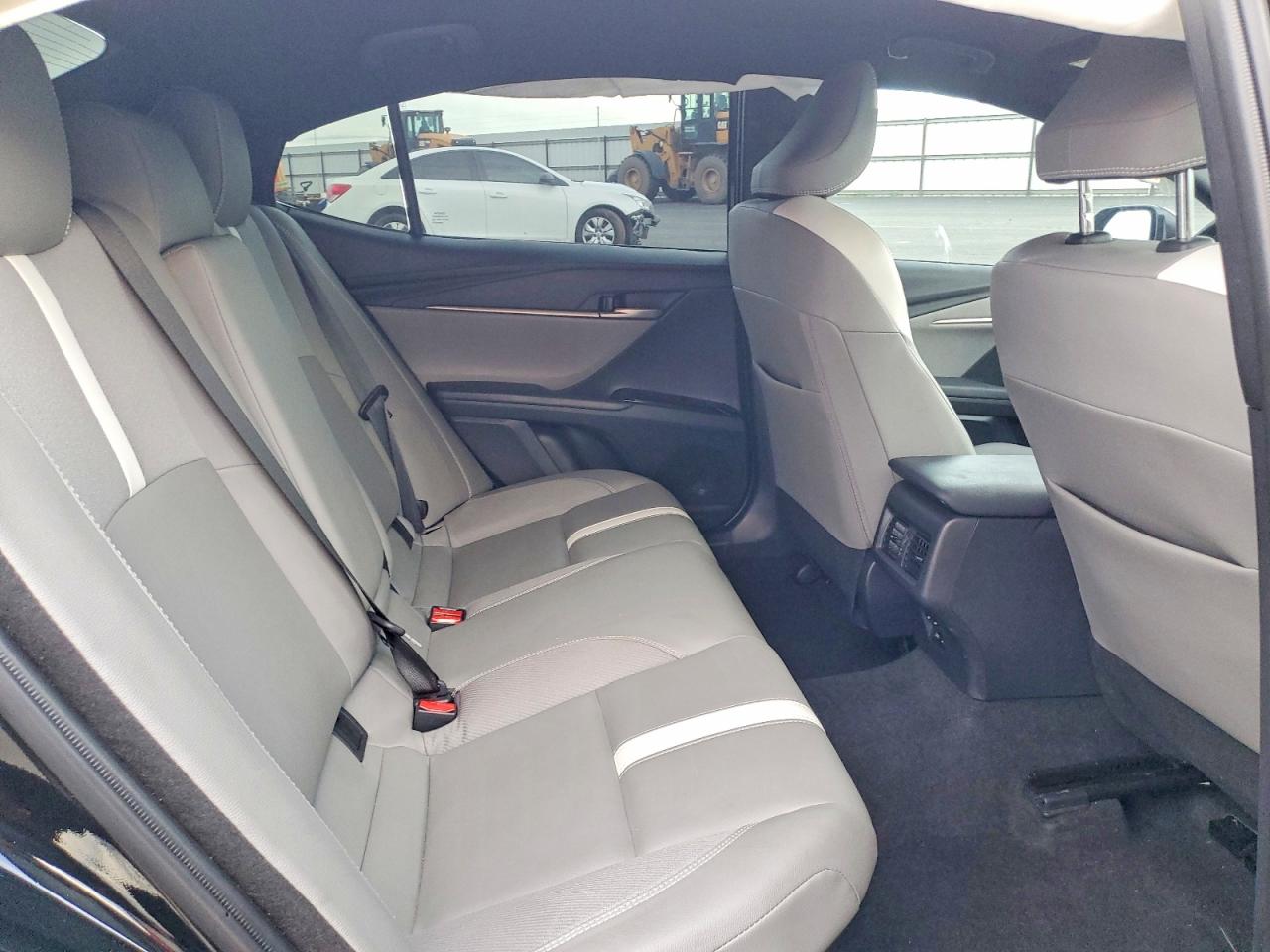 2025 TOYOTA CAMRY SE photo 10