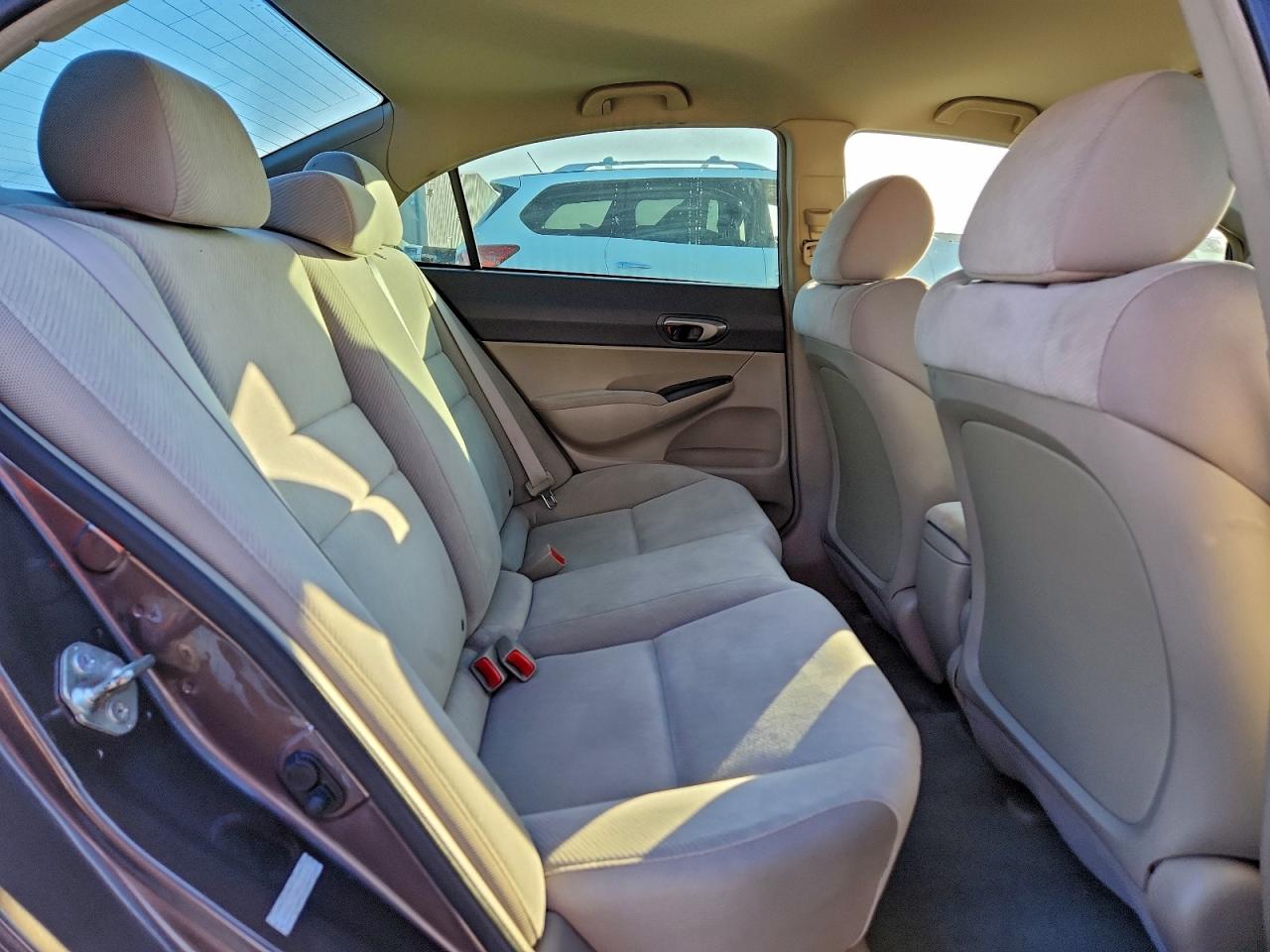 2011 HONDA CIVIC LX photo 19