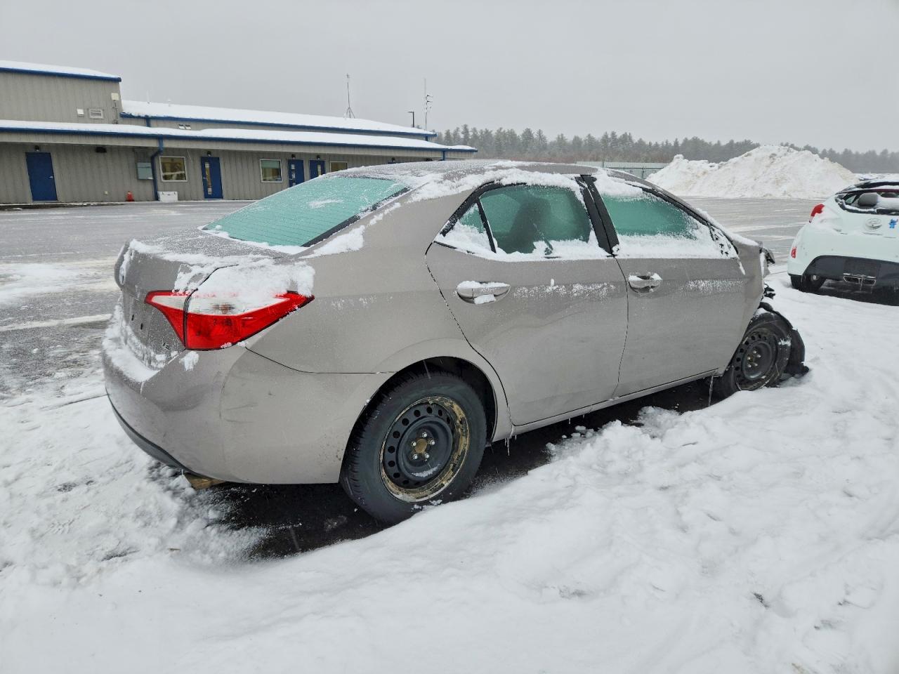 2014 TOYOTA COROLLA L photo 5