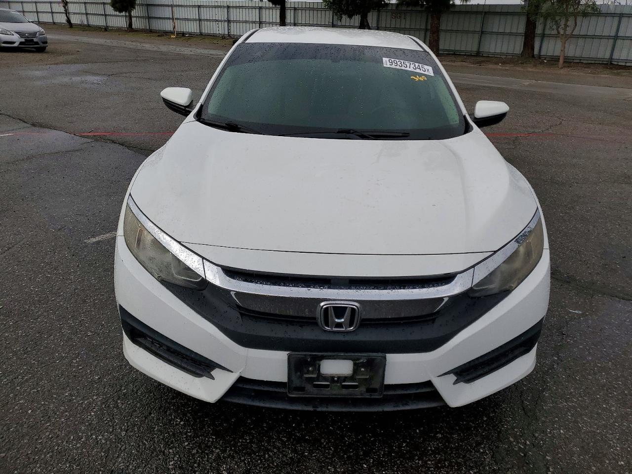 2017 HONDA CIVIC LX photo 5