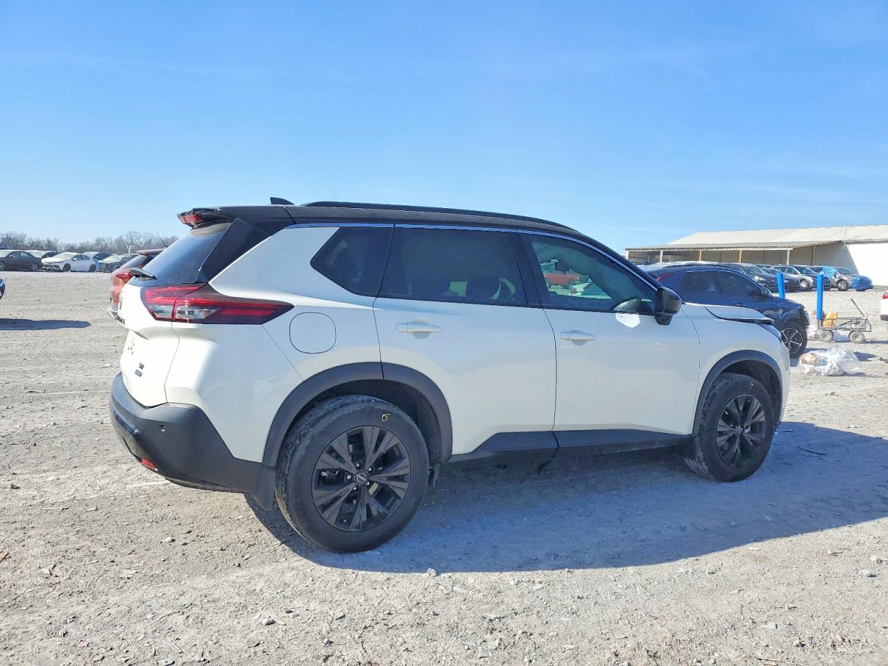 2023 NISSAN ROGUE SV photo 5