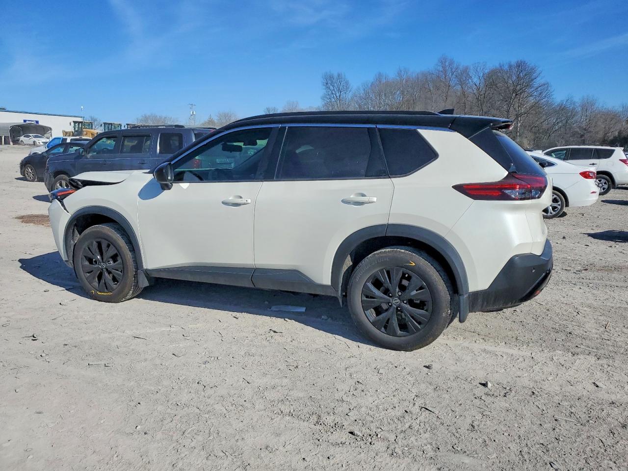 2023 NISSAN ROGUE SV photo 3