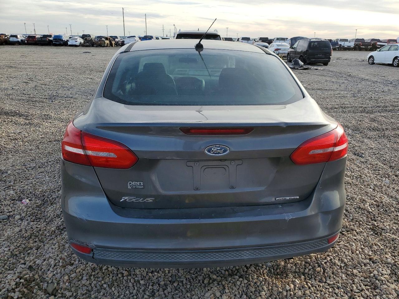 2015 FORD FOCUS S photo 6