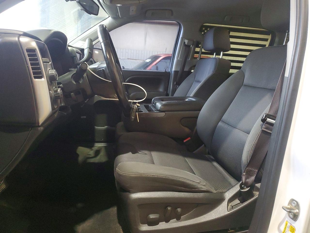 2015 CHEVROLET SILVERADO K1500 LT photo 7