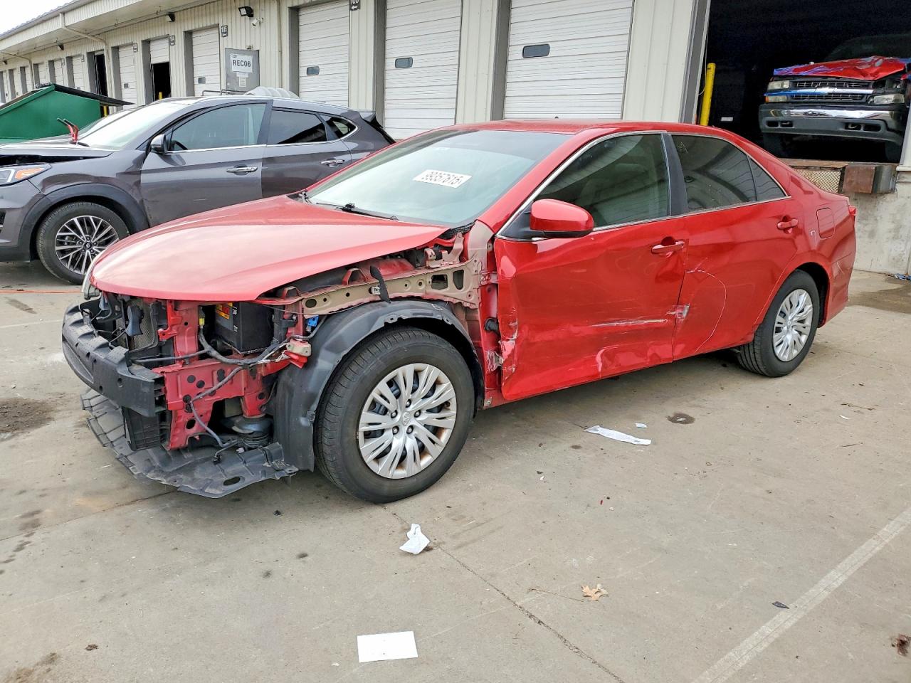 2014 TOYOTA CAMRY
