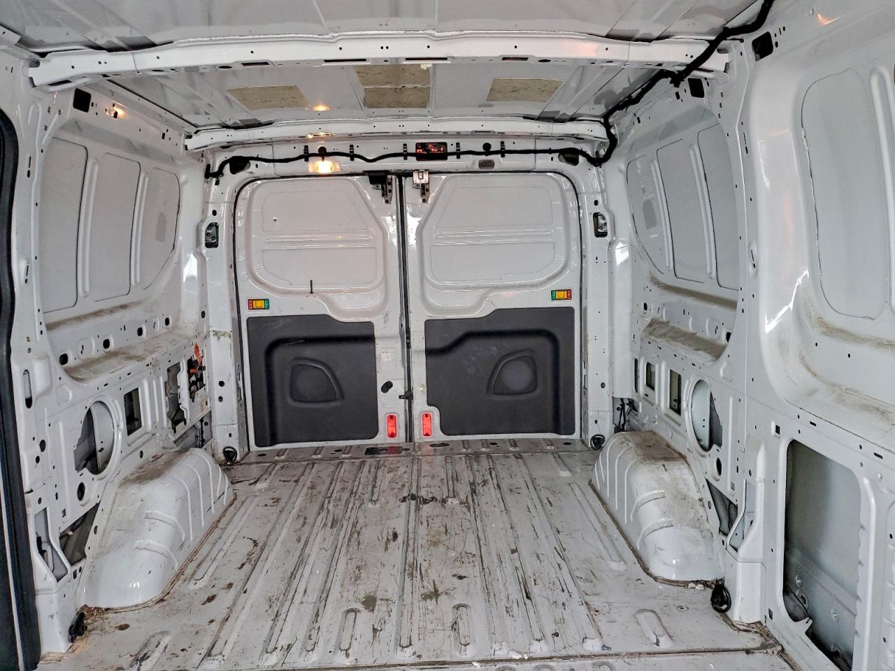 2016 FORD TRANSIT T-150 photo 10