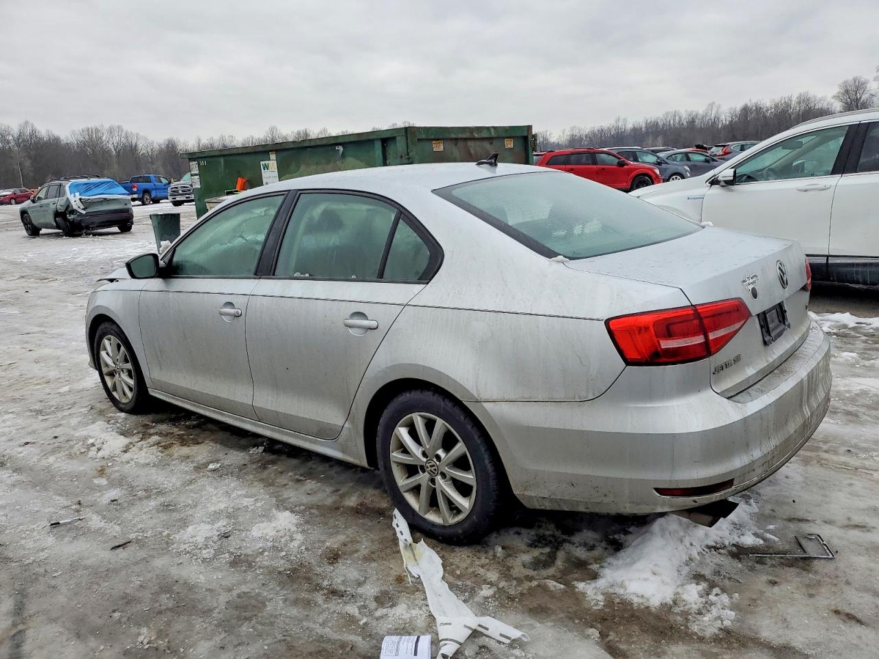2015 VOLKSWAGEN JETTA SE photo 3