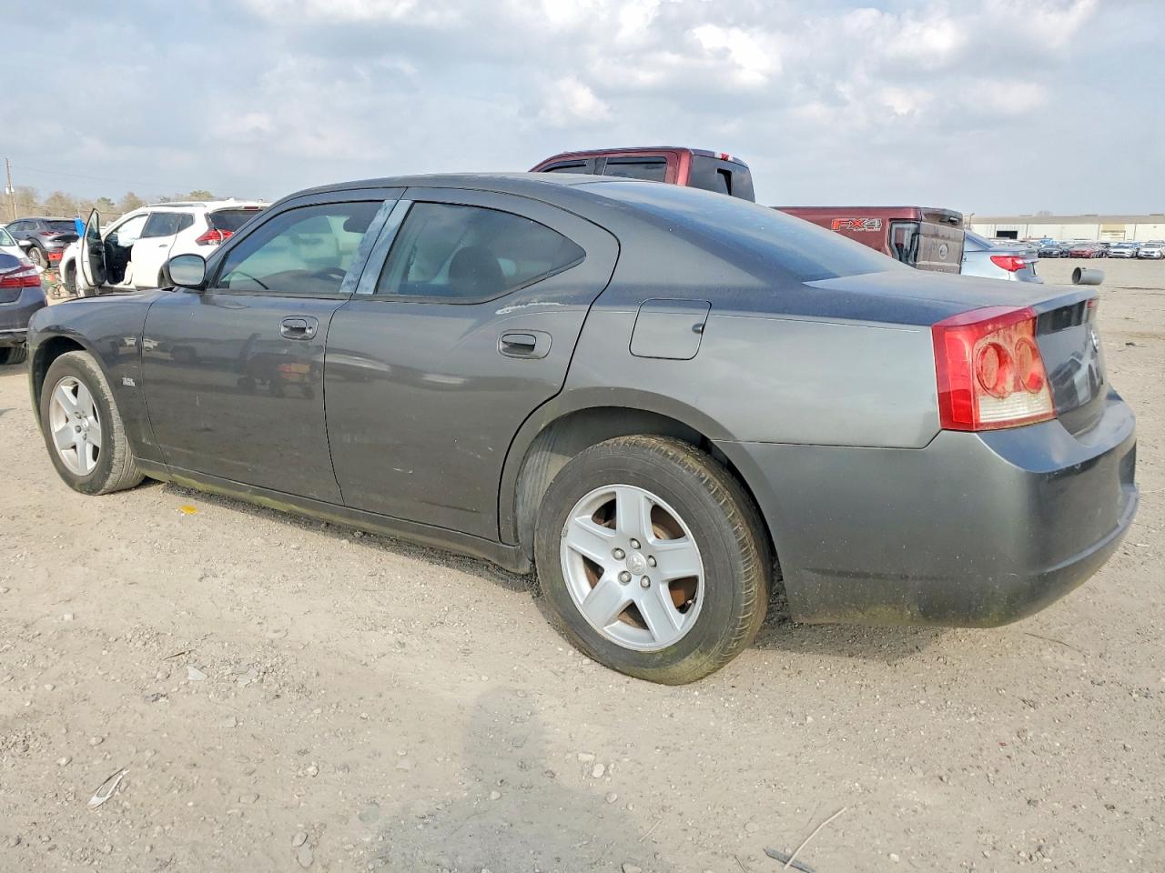 2009 DODGE CHARGER photo 2