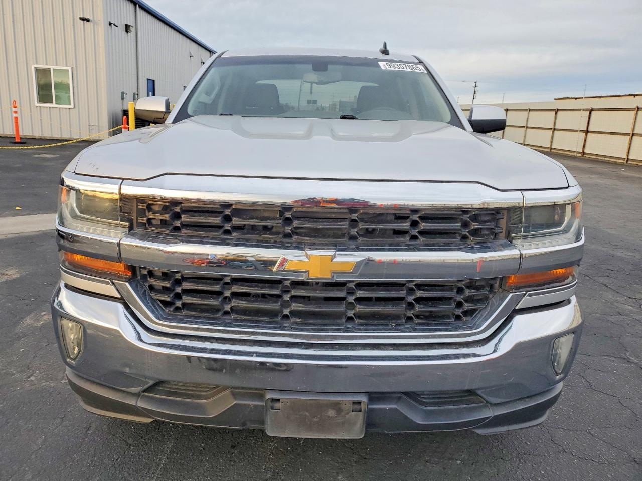 2017 CHEVROLET SILVERADO C1500 LT photo 5
