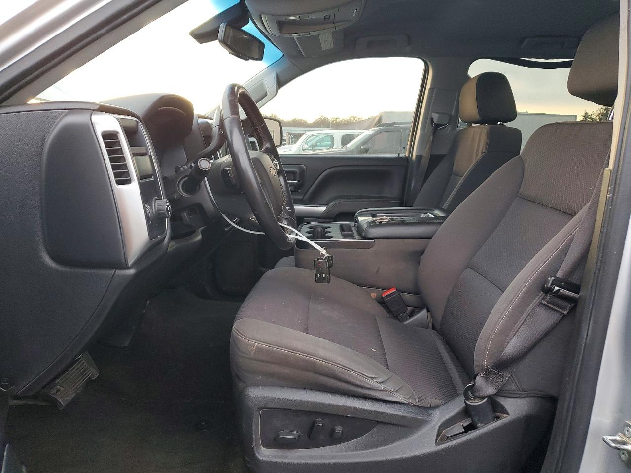 2017 CHEVROLET SILVERADO C1500 LT photo 7