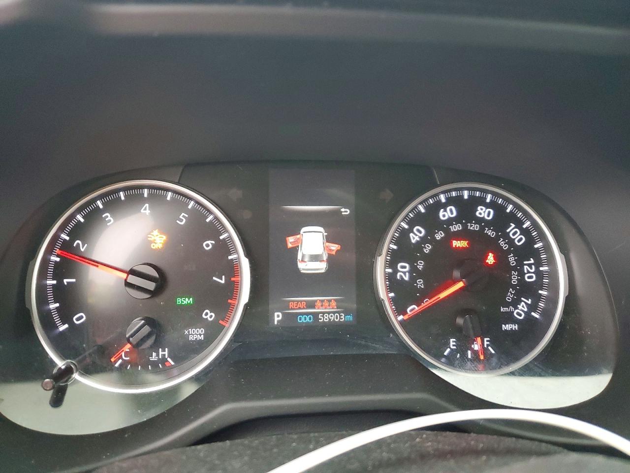 2021 TOYOTA RAV4 LE photo 9