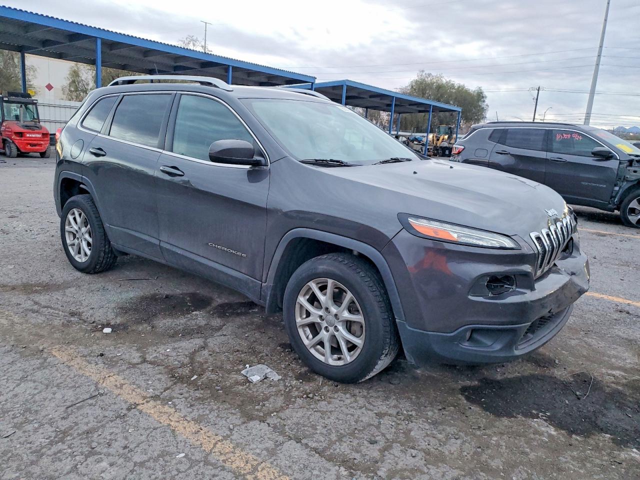 2017 JEEP CHEROKEE LATITUDE photo 4