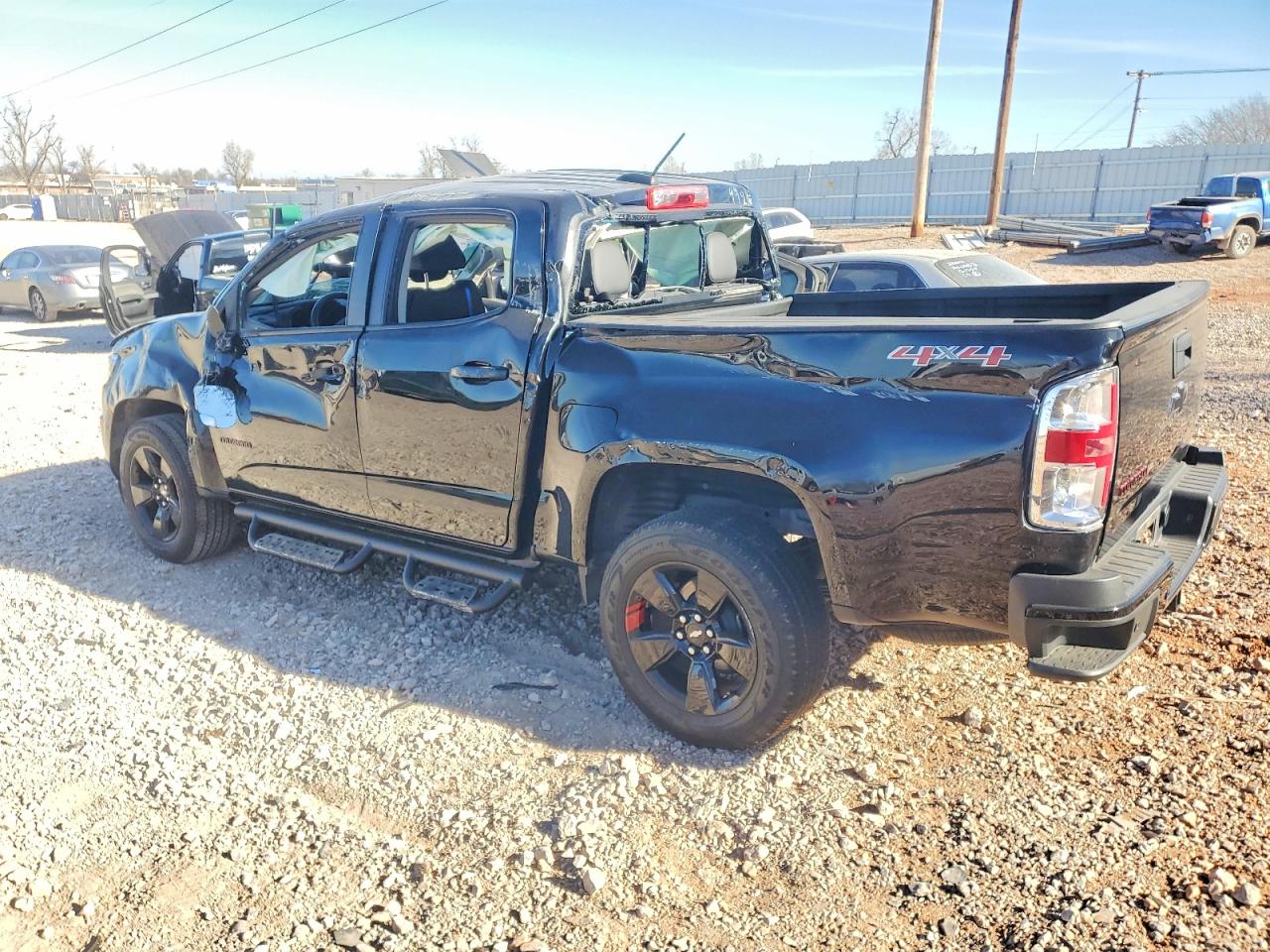 2019 CHEVROLET COLORADO LT photo 2