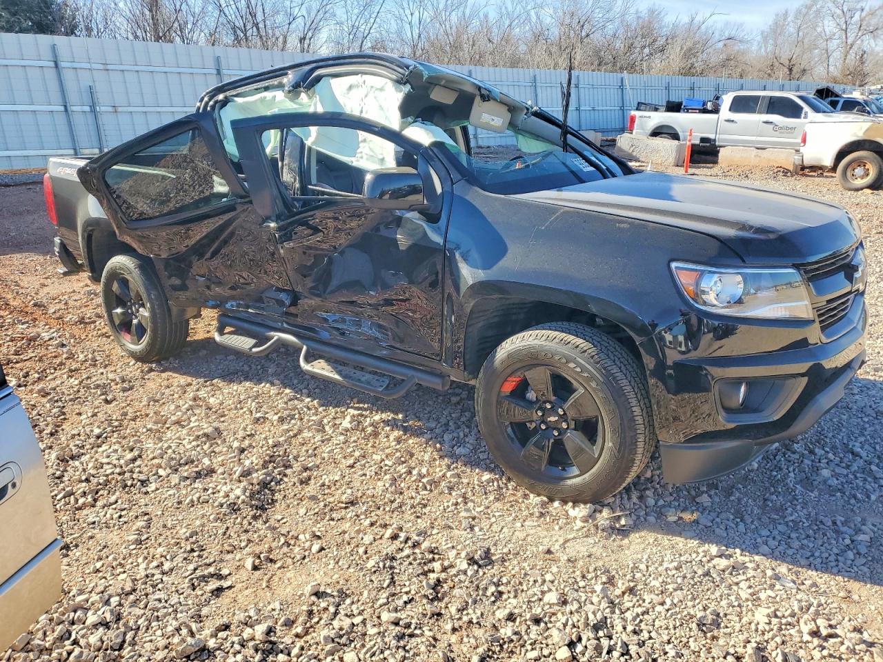2019 CHEVROLET COLORADO LT photo 4