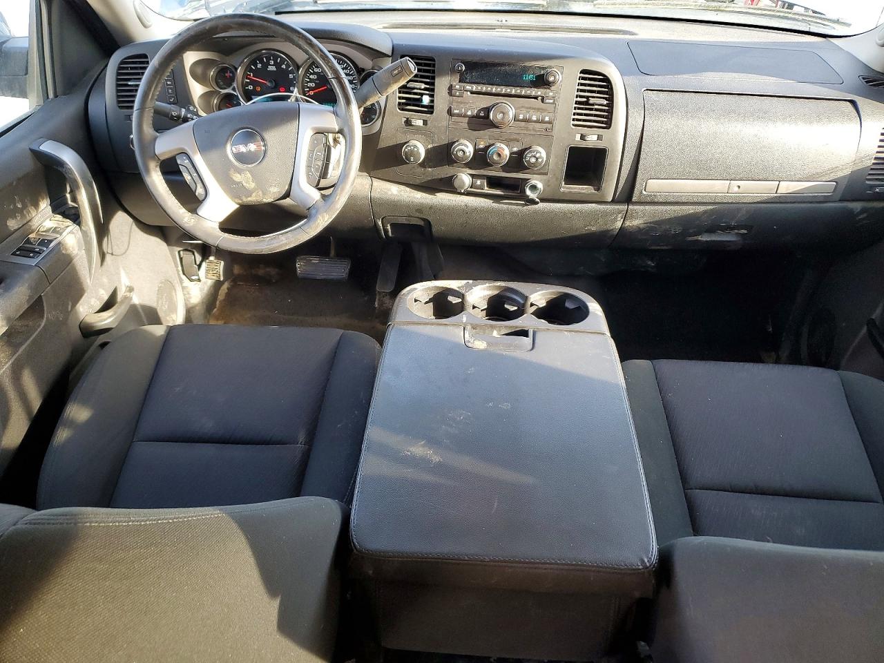 2011 GMC SIERRA K1500 SLE photo 8