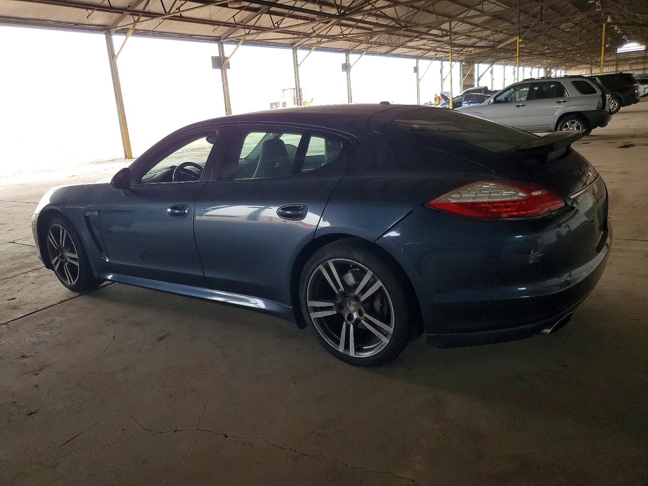 2011 PORSCHE PANAMERA 2 photo 2