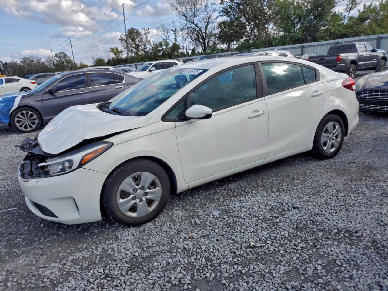 2017 KIA FORTE