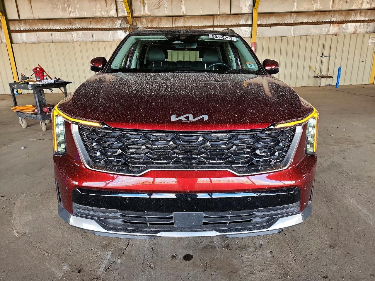 2024 KIA SORENTO S photo 5