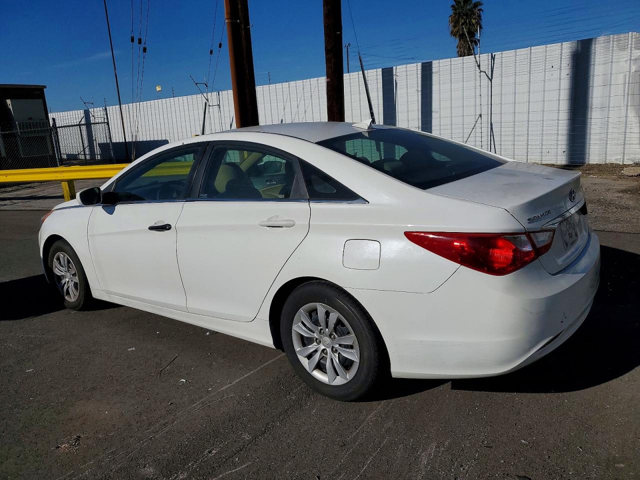 2013 HYUNDAI SONATA GLS photo 2