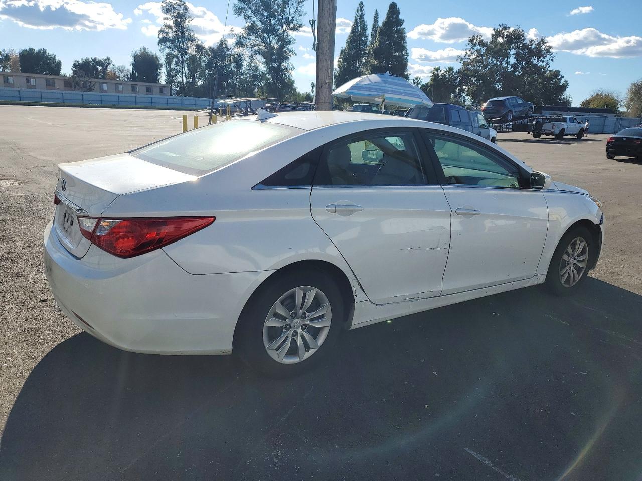 2013 HYUNDAI SONATA GLS photo 3
