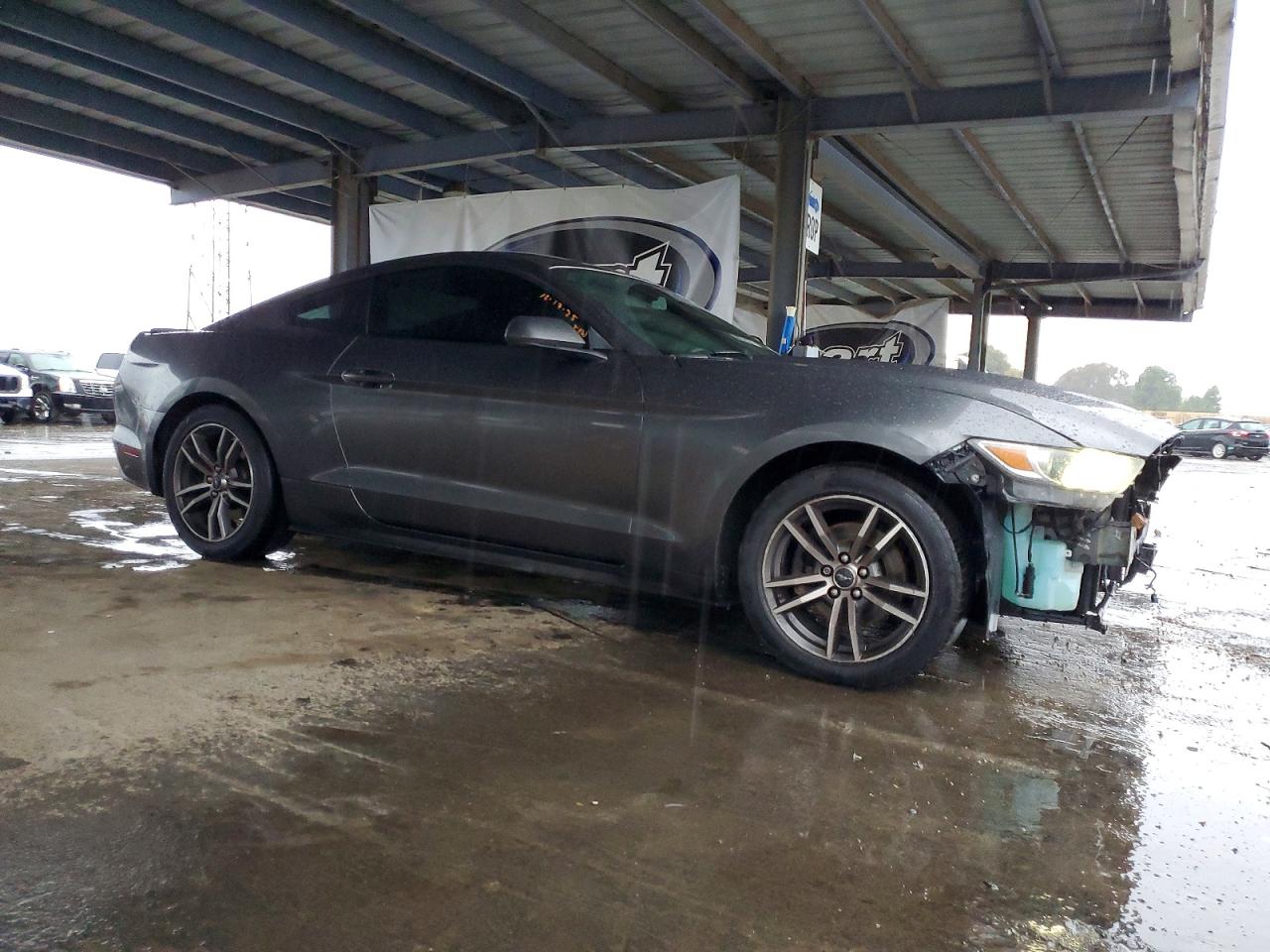 2016 FORD MUSTANG photo 7