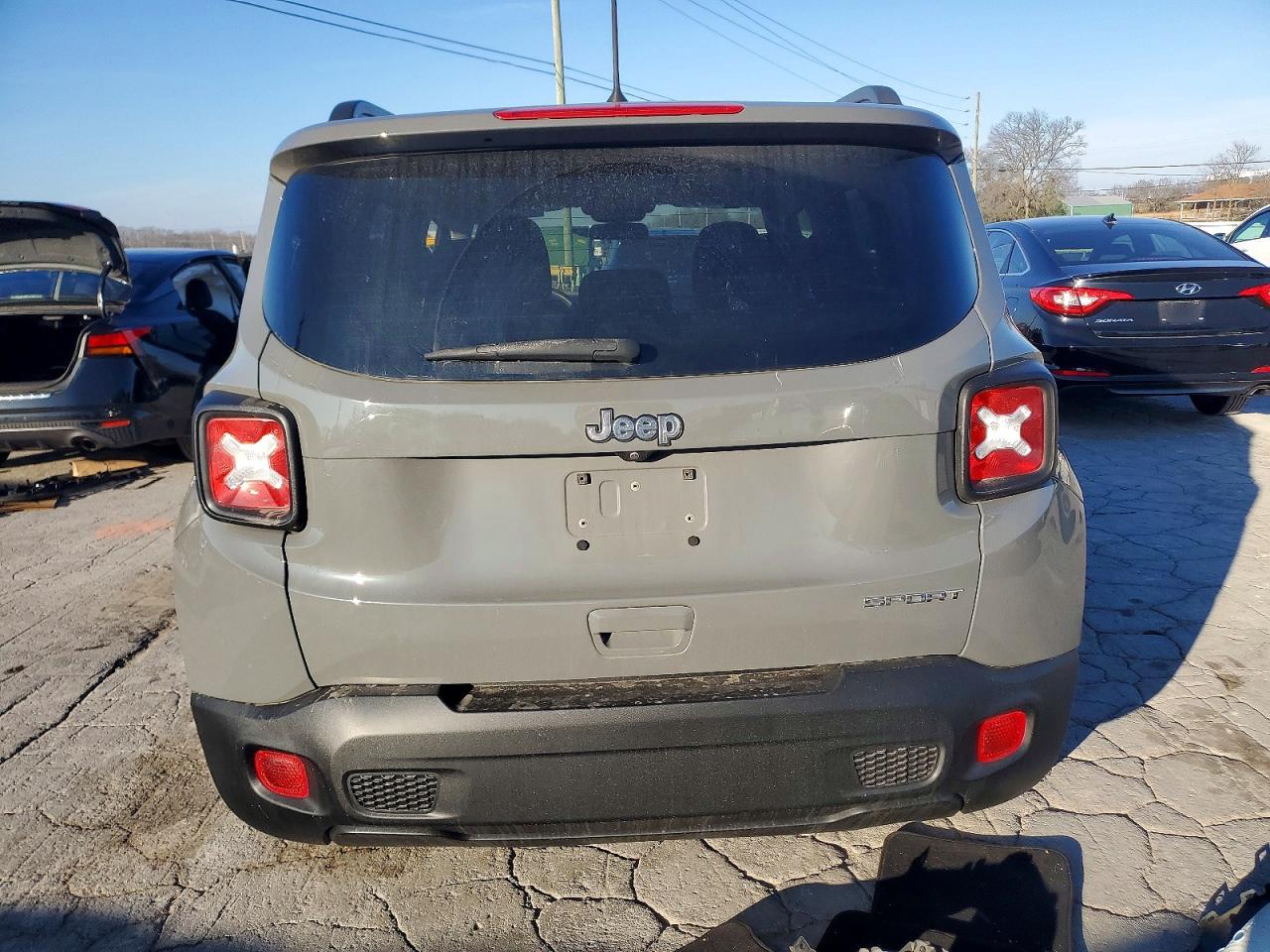 2020 JEEP RENEGADE SPORT photo 6