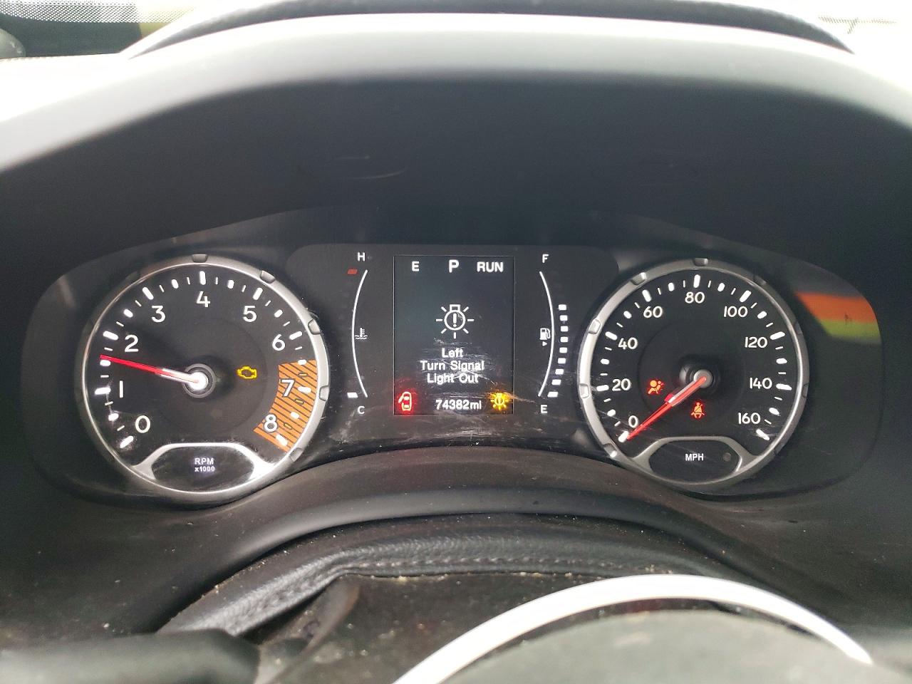 2020 JEEP RENEGADE SPORT photo 9