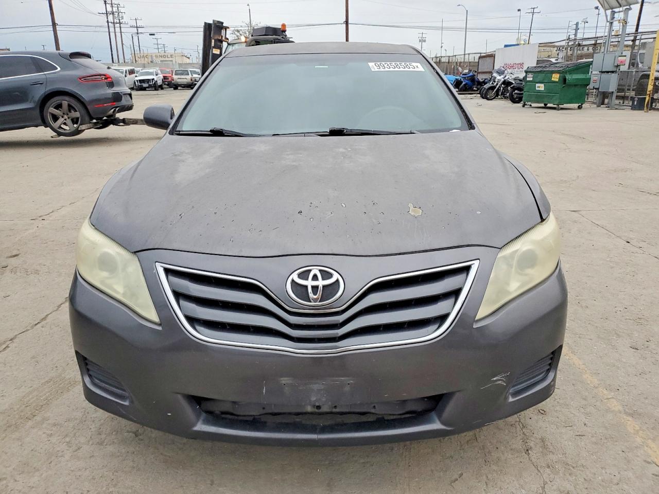 2011 TOYOTA CAMRY BASE photo 5