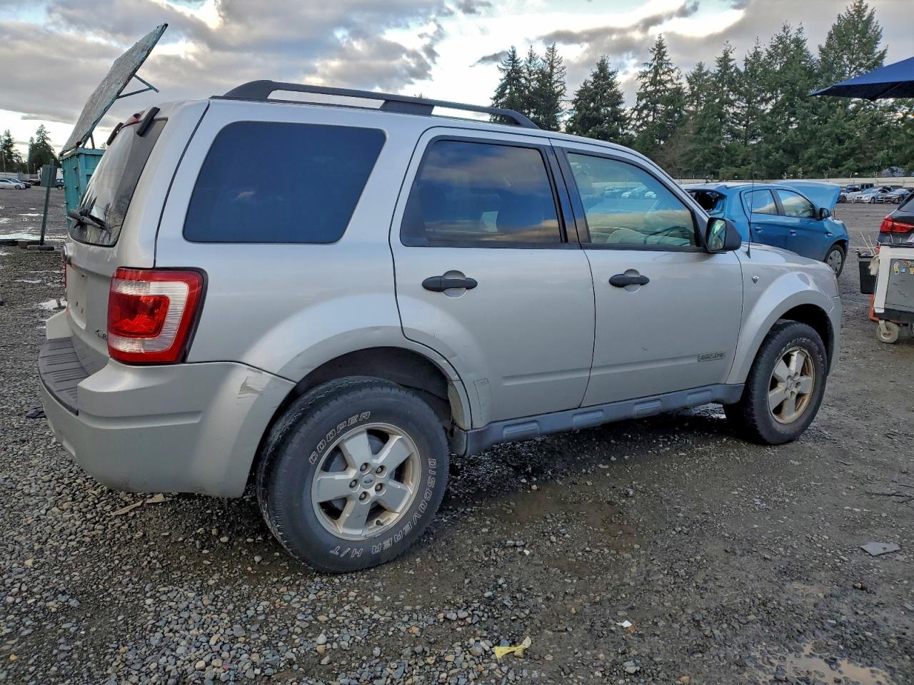 2008 FORD ESCAPE XLT photo 3