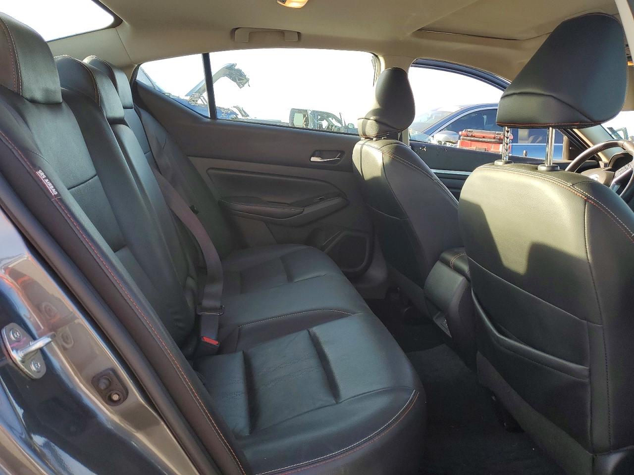 2024 NISSAN ALTIMA SR photo 10